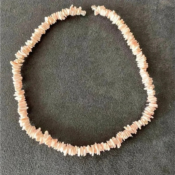 Tahitian pink coral necklace 16” long - Picture 1 of 3